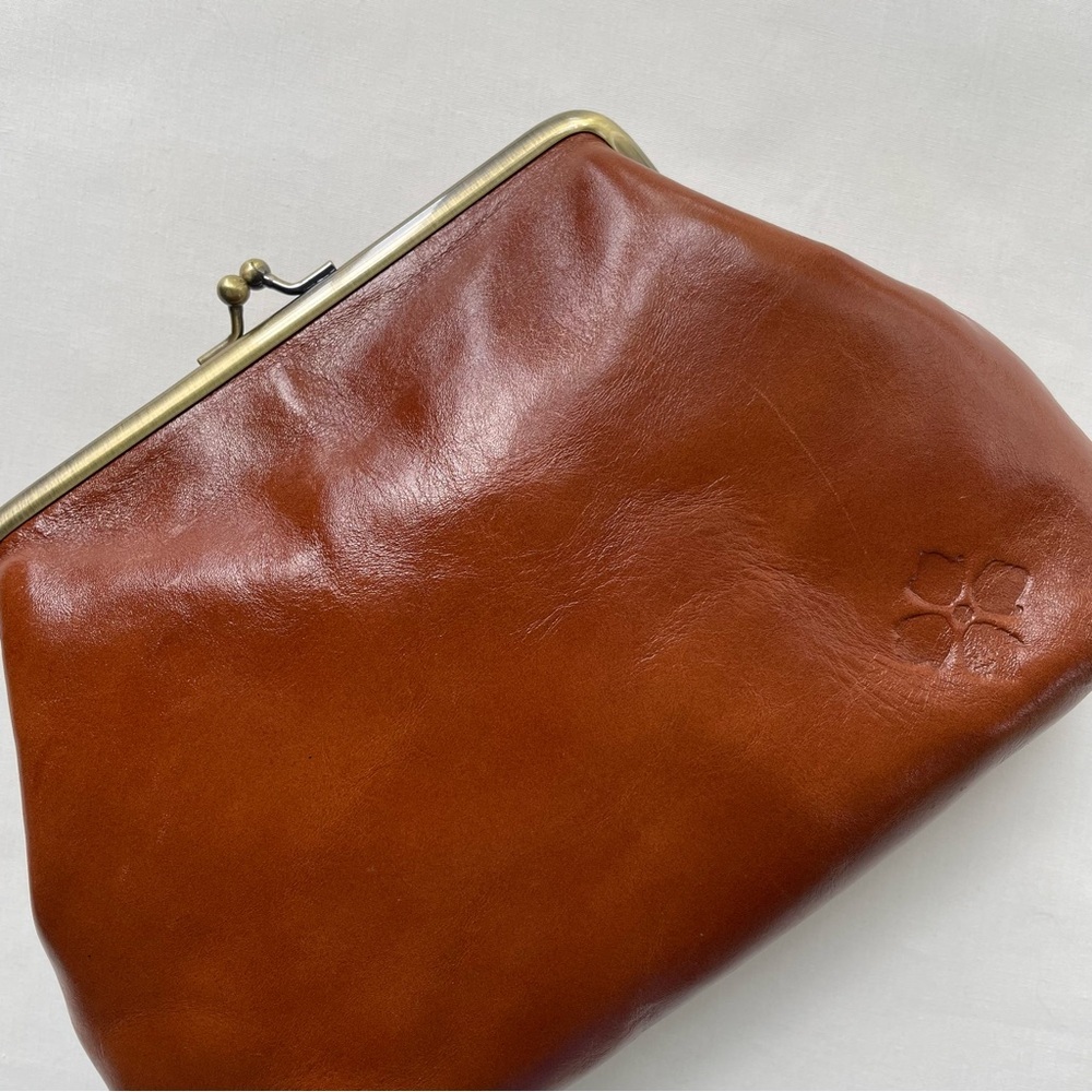 Classic Brown Leather Kiss-Lock Clutch